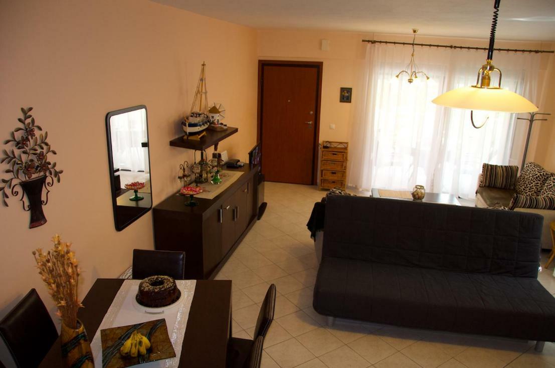 Chanioti Center Apartment Luaran gambar